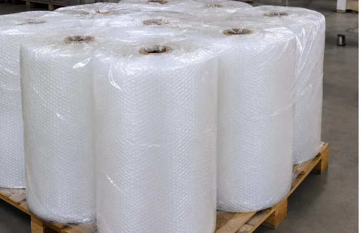Air bubble rolls on a pallet in a warehouse